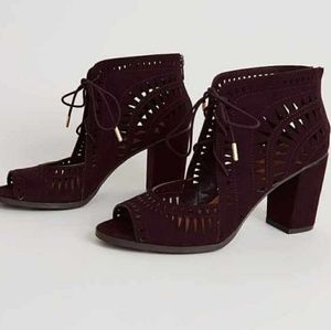 My Delicious Dark Burgundy NWOT Laser Cut Heel