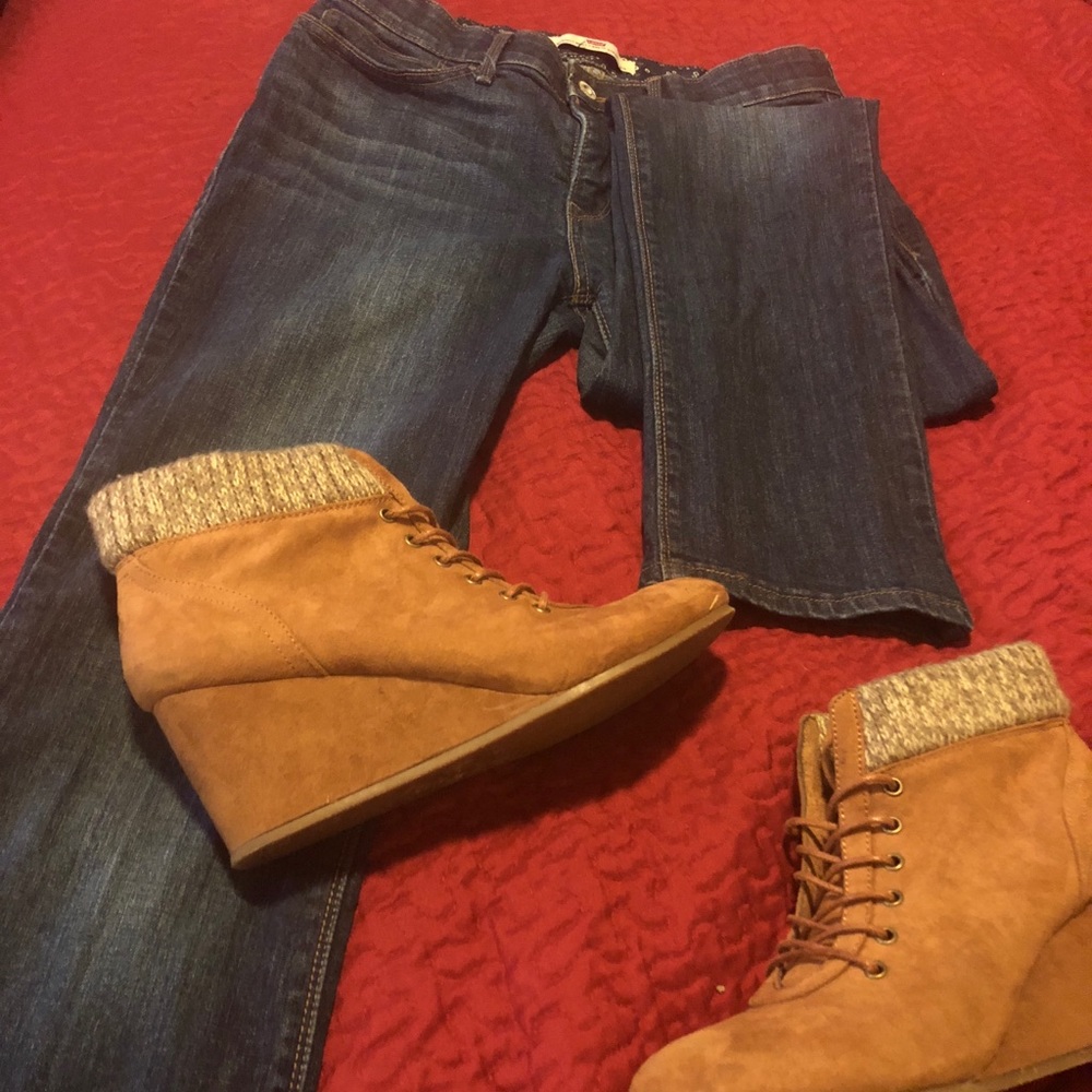 Levi 525 size 8M