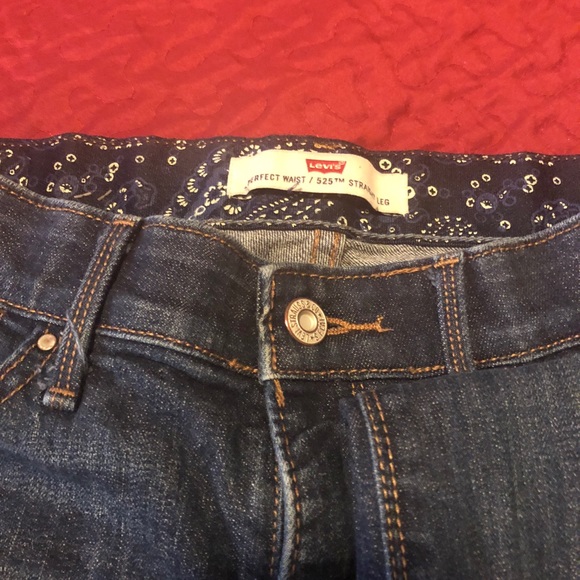 Levi 525 size 8M - Picture 2 of 2
