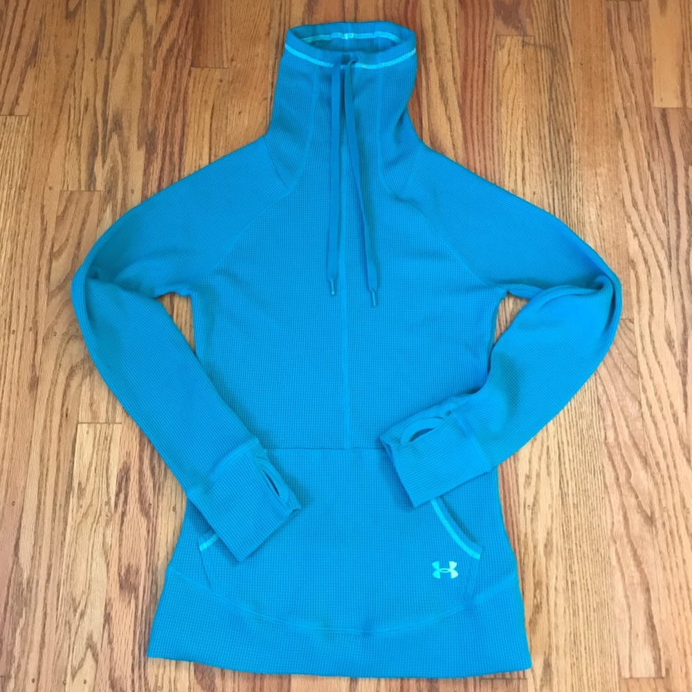 Under Armor sweatshirt