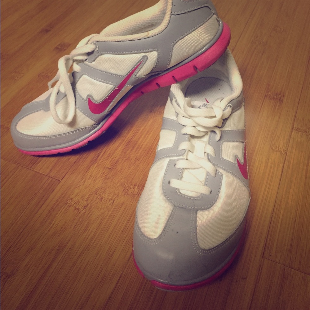 SOLD Nike running shoes