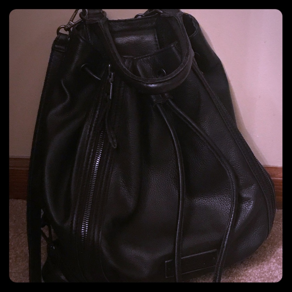 Liebeskind Gaya convertible backpack