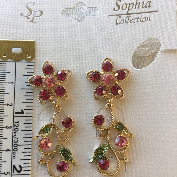 Crystal Butterfly Necklace Set/Pink - Picture 6 of 8