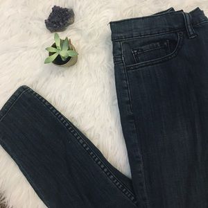 Urban Outfitters - high waisted dark denim - BDG