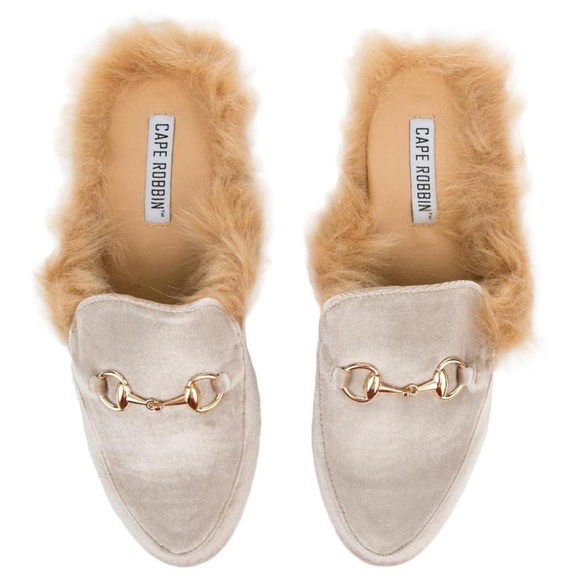 Cape Robbin Shoes - Velvet Fur Slides
