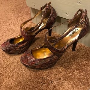 Carlos Santana peep toe heels size 7.5