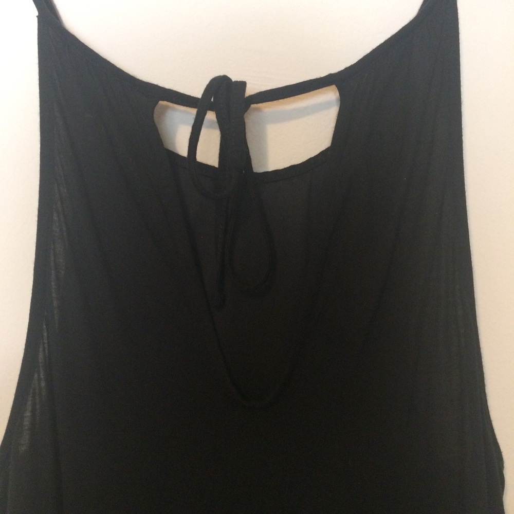 Express Halter Top - Picture 4 of 5