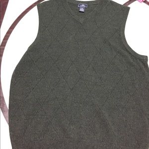 Men’s sweater vest