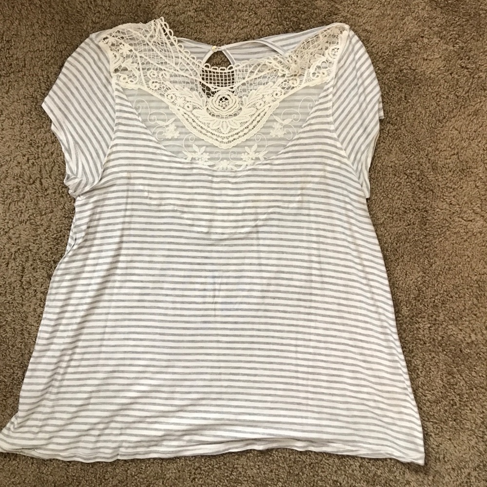 Women’s  T-shirt