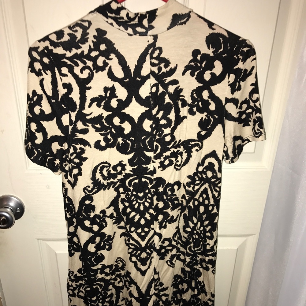 Design dress - Picture 4 of 5