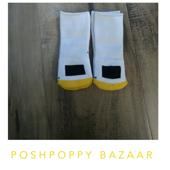 2 PAIRS NEWBORN BABY SOCKS MADE IN THE USA - Picture 3 of 3