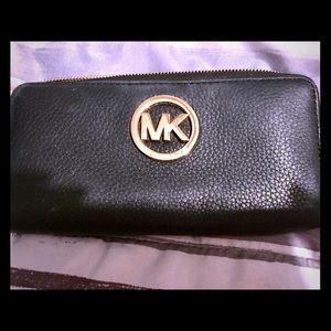 Mk large wallet