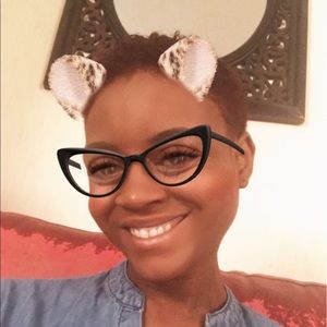 Meet your Posher, Cierra