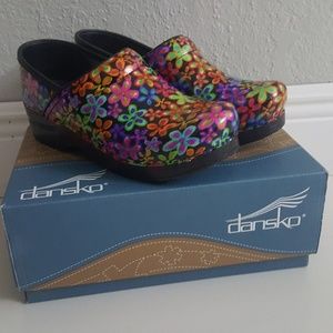 Dansko shoes