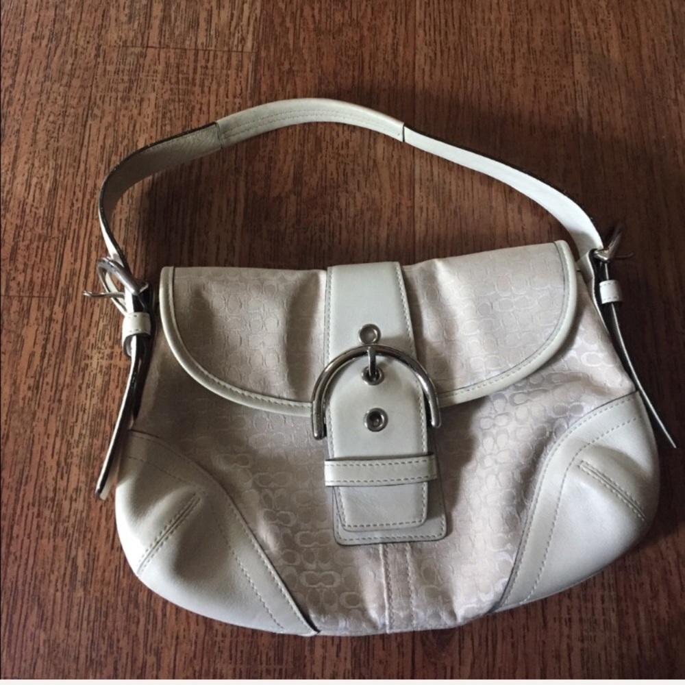 Coach Purse.