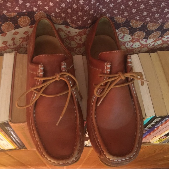 Vintage Women's Camel Leather Clark Wallabees - Picture 2 of 6