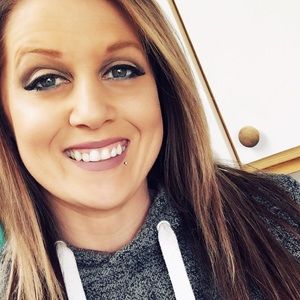 Meet your Posher, Tara