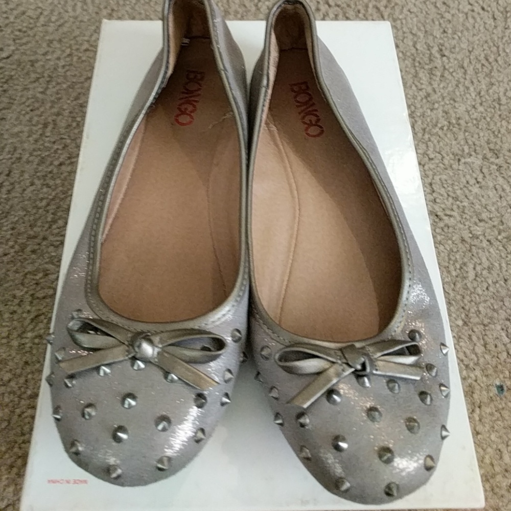 Bongo Flats with studs