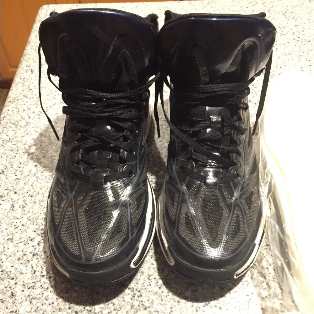 basketball shoes