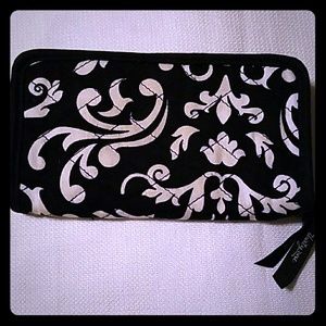 Vera Bradley Black and White Wallet