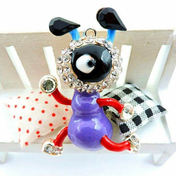 Betsey Johnson Cute Ant Crystal Rhinestone Pendant - Picture 2 of 4