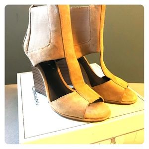 Sexy suede nude wedges