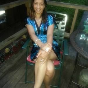 Meet your Posher, Sharon