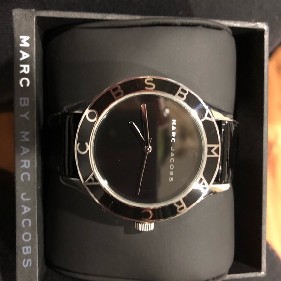 Marc By Marc Jacobs Black Patent Leather Watch main image 7