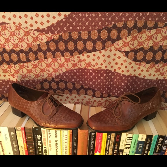 Vintage Women's Drew Woven Brown Leather Oxford - Picture 3 of 8