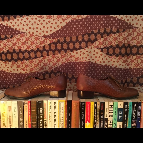Vintage Women's Drew Woven Brown Leather Oxford - Picture 4 of 8