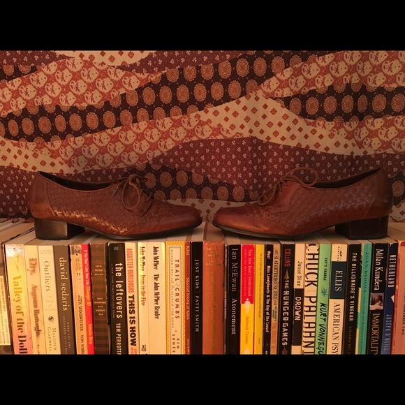 Vintage Women's Drew Woven Brown Leather Oxford - Picture 6 of 8