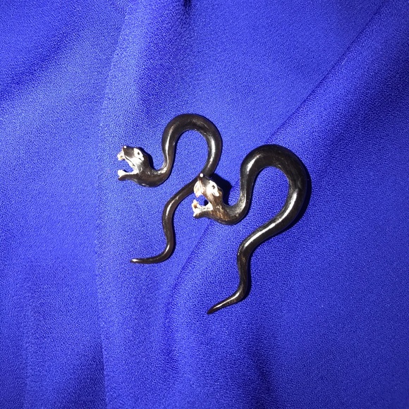 Tribal plastic snake earrings - Picture 1 of 1