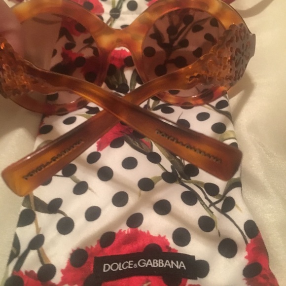Dolce & Gabbana Spain In Sicily Sunglasses - Picture 6 of 7