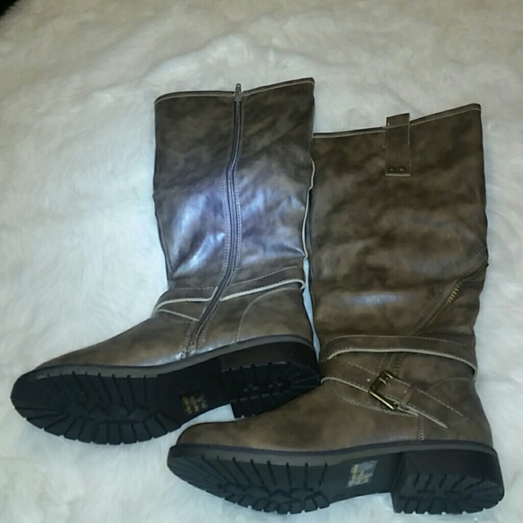 Taupe | Riding Boots - Picture 3 of 4