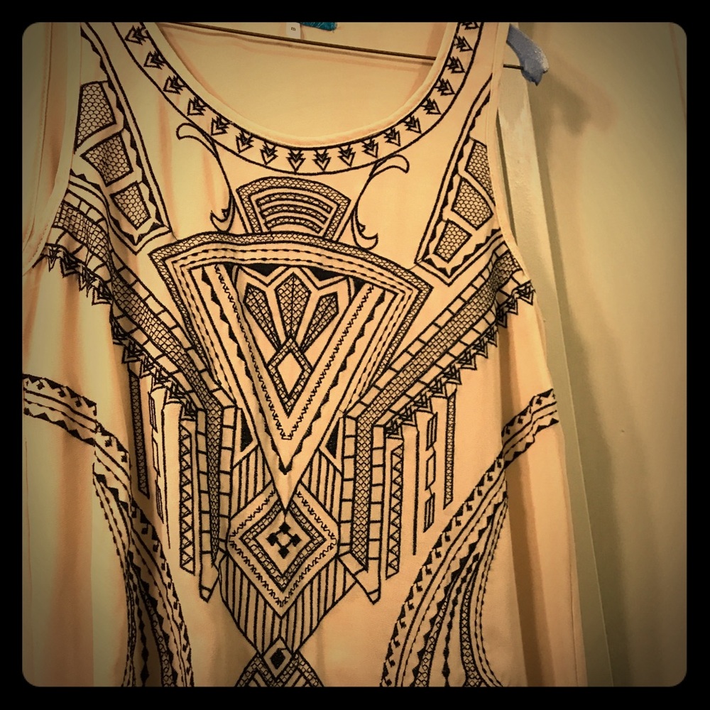 Beautiful flowy tank!