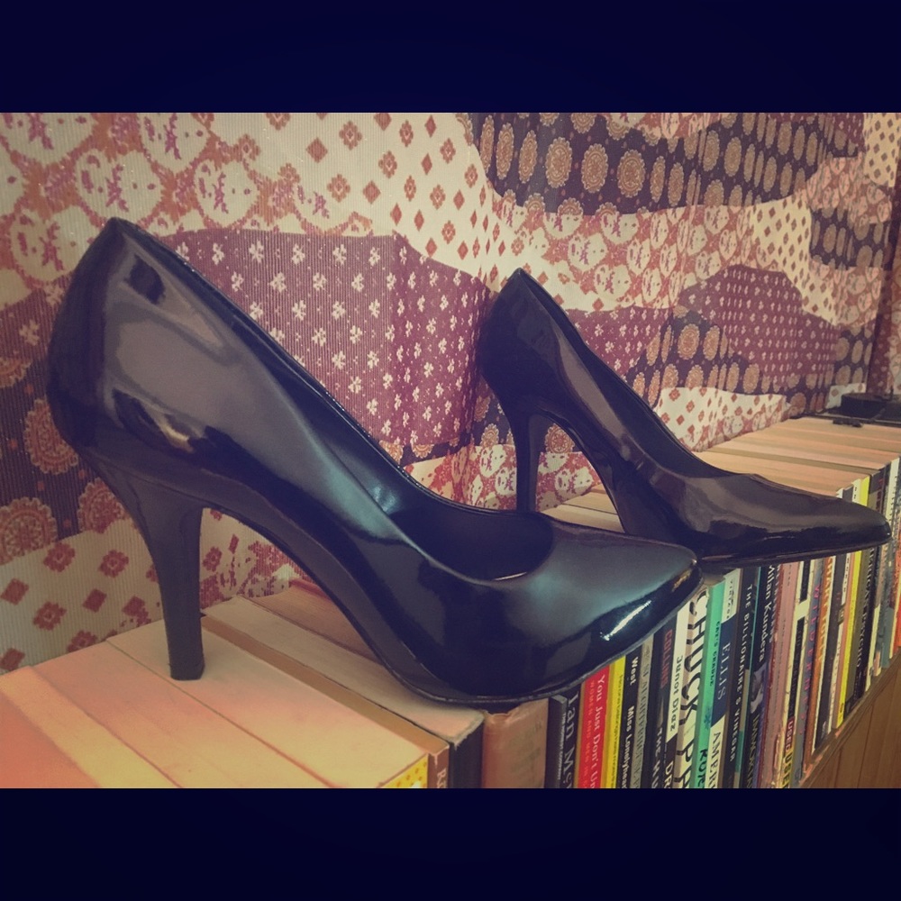 Jessica Simpson Patent Leather Stiletto Heels - Picture 1 of 8