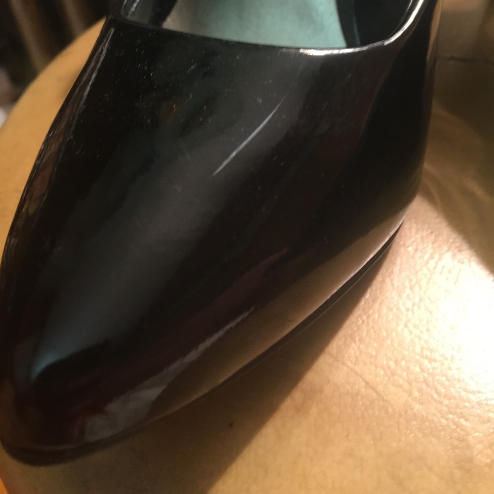 Jessica Simpson Patent Leather Stiletto Heels - Picture 8 of 8