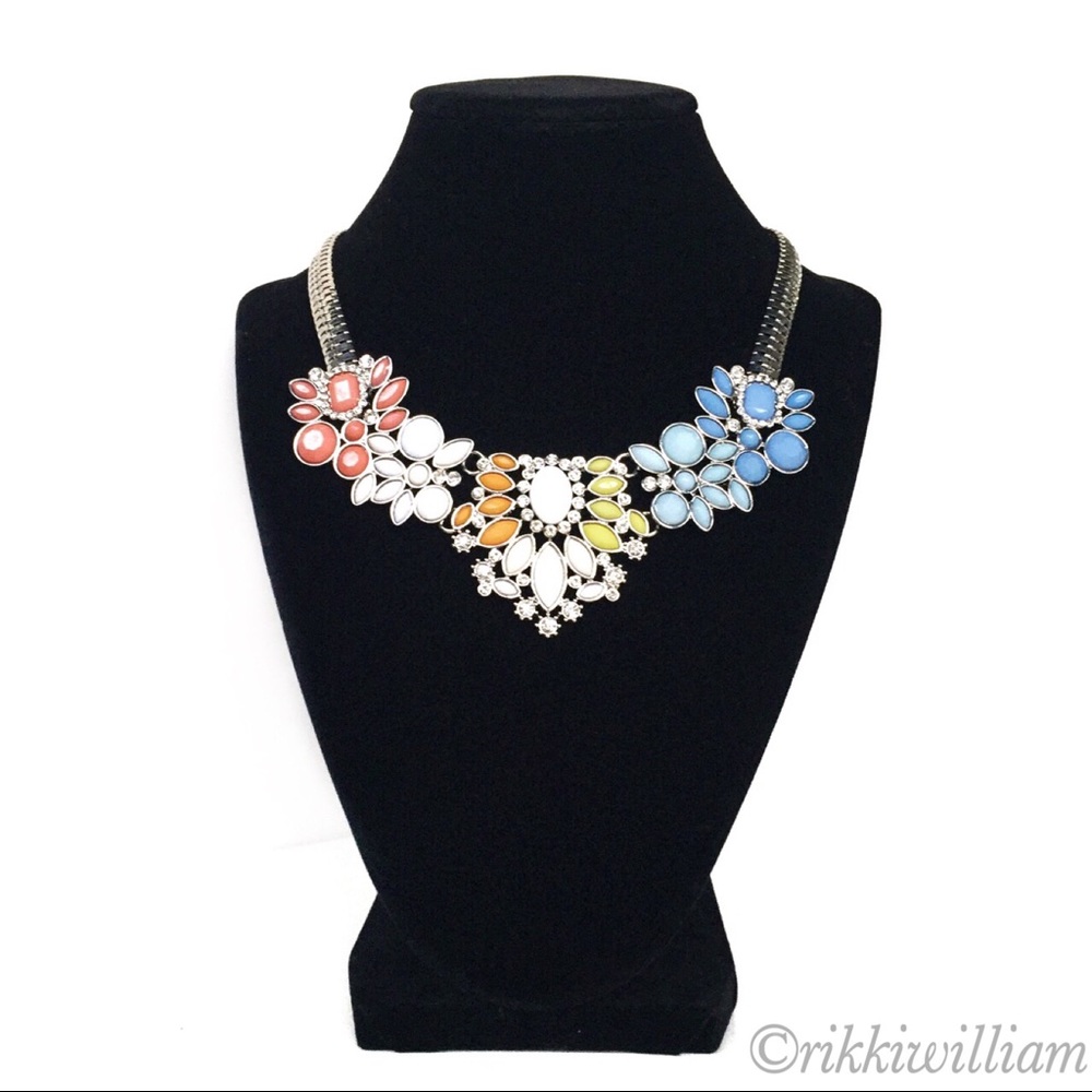 Beautiful Multi-Colored Pastel Statement Necklace