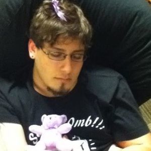 Meet your Posher, Troy