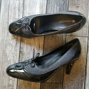 naturalizer spectator pumps