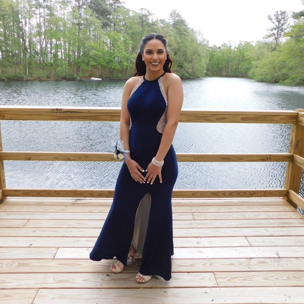 David’s Bridal Navy Blue Prom Dress