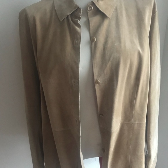 Suede jacket . - Picture 3 of 5