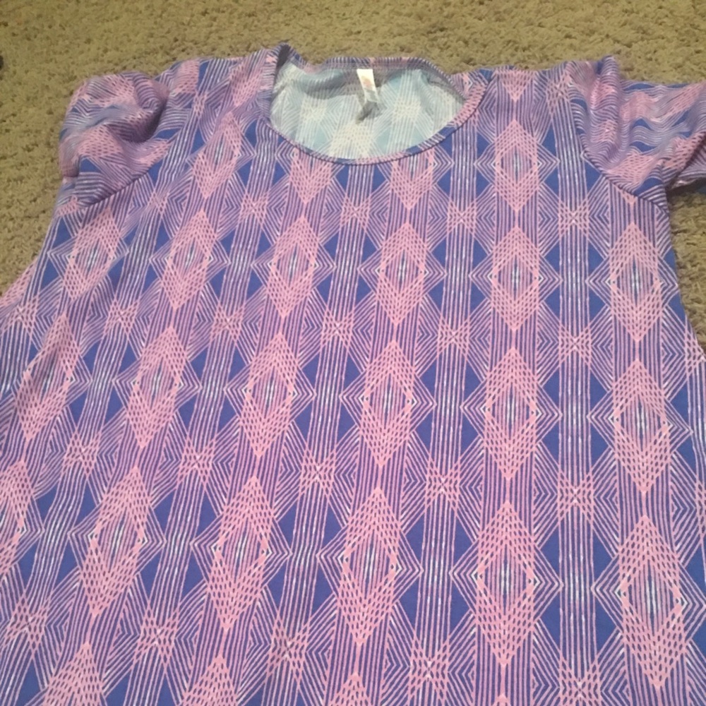 Lularoe large perfect t