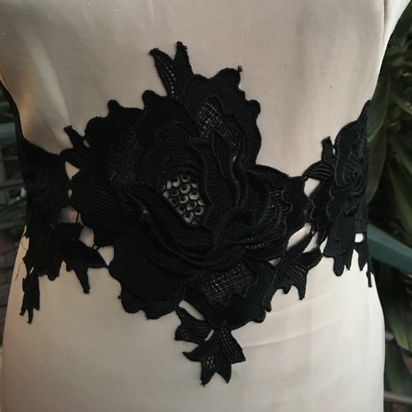 New! Jax Sheath. Dress - Picture 3 of 8