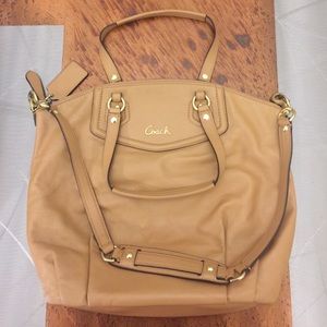 COACH LEATHER BAG