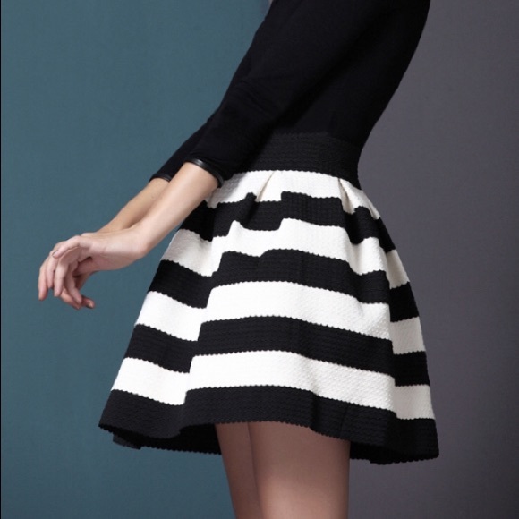 Express Dresses & Skirts - Express black and white striped skirt