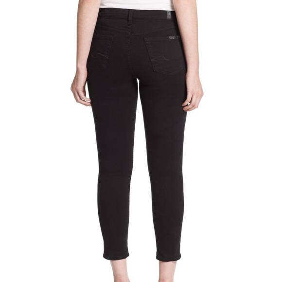 7 For All Mankind Denim - 7 For All Mankind Cropped Jeans Size 26