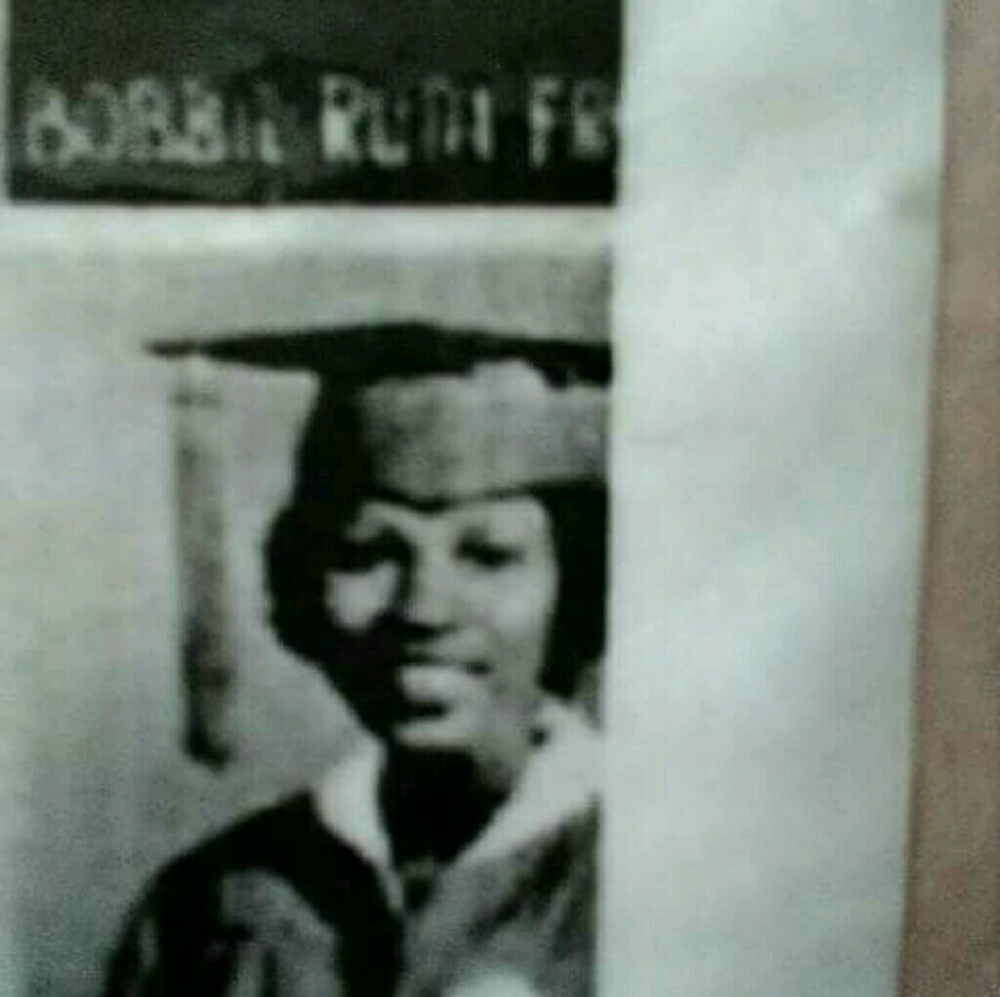 Meet your Posher, Angela