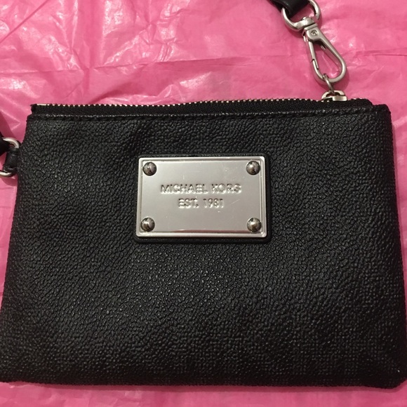Black Michael KORS  purse - Picture 1 of 3