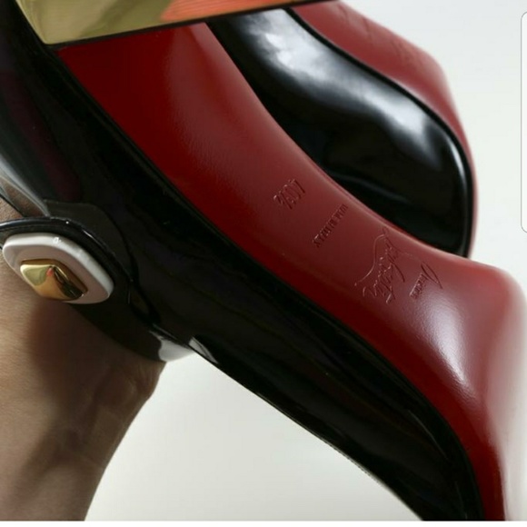 Christian Louboutin size 40.5 (US 10.5) - Picture 8 of 8